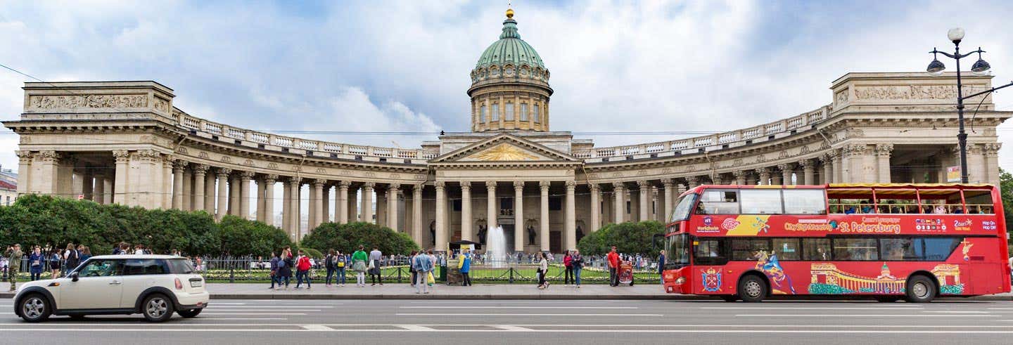 Saint Petersburg Tourist Bus